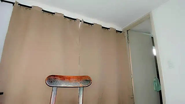 Genesis Sandoval online show from 01/03/25, 03:44