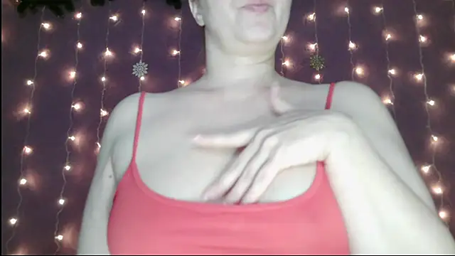 Snapshot of L1saAl1sa chatting on 01/17/26, 06:00 L1saAl1sa online show from 01/17/26, 06:00