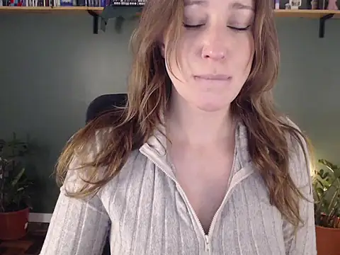callmedemme online show from 05/25/26, 05:19
