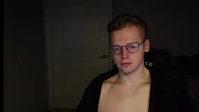 Snapshot of doloresman chatting on 02/22/26, 02:15 doloresman online show from 02/22/26, 02:15