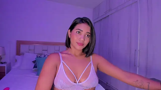 mia hank online show from 02/15/25, 11:39