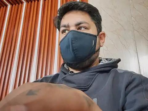 Snapshot of A4h_odin1 chatting on 11/13/25, 07:18 A4h odin1 online show from 11/13/25, 07:18