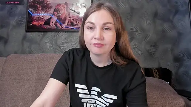 Snapshot of CassieMils chatting on 12/03/24, 05:53 CassieMils online show from 12/03/24, 05:53