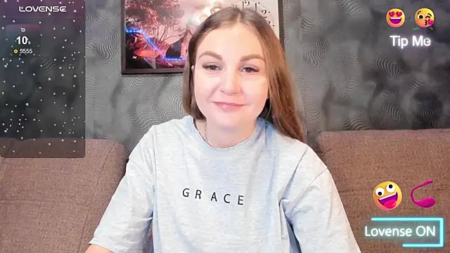 Snapshot of CassieMils chatting on 10/30/25, 08:49 CassieMils online show from 10/30/25, 08:49