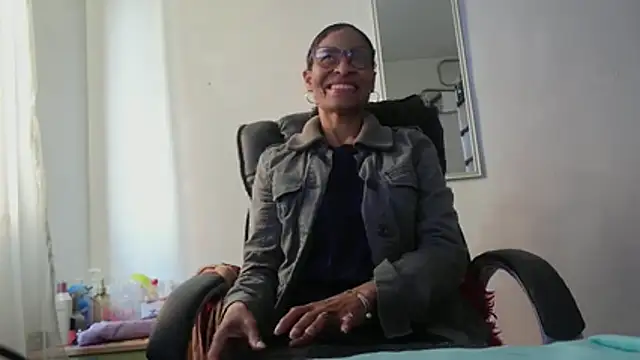 Aries Mature online show from 04/30/26, 08:37