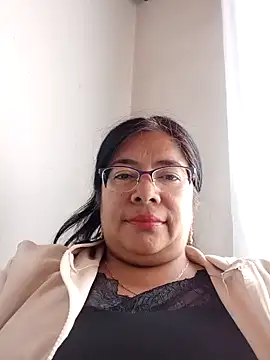 Snapshot of __valentina18 chatting on 12/11/24, 07:57   valentina18 online show from 12/11/24, 07:57