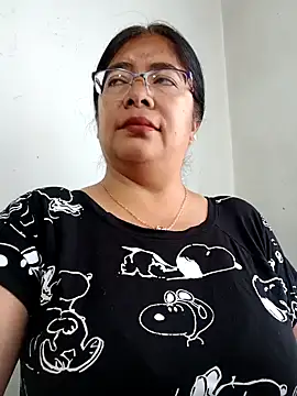 Snapshot of __valentina18 chatting on 01/14/25, 01:17   valentina18 online show from 01/14/25, 01:17