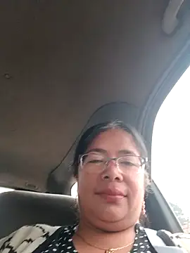 Snapshot of __valentina18 chatting on 02/11/25, 01:41   valentina18 online show from 02/11/25, 01:41