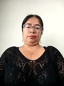 Snapshot of __valentina18 chatting on 09/10/25, 01:11   valentina18 online show from 09/10/25, 01:11
