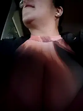   valentina18 online show from 05/28/26, 12:24