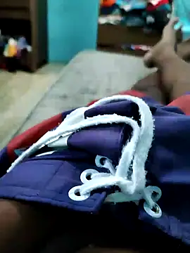 Snapshot of Arthu2r chatting on 12/15/24, 06:04 Arthu2r online show from 12/15/24, 06:04