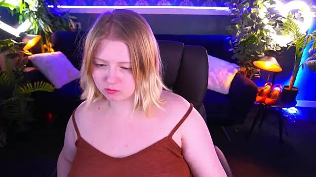 Tinker Belll online show from 03/14/25, 01:05