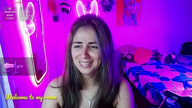 Snapshot of valentina_angel chatting on 06/21/26, 03:20 valentina angel online show from 06/21/26, 03:20