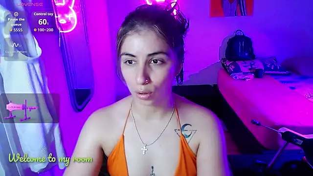Snapshot of valentina_angel chatting on 07/01/26, 03:30 valentina angel online show from 07/01/26, 03:30