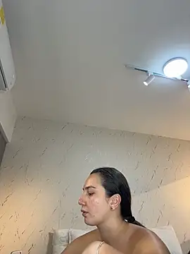 ava blue online show from 05/07/26, 07:41
