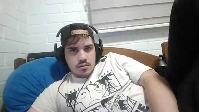 Snapshot of hung_weeb chatting on 02/09/25, 05:19 hung weeb online show from 02/09/25, 05:19