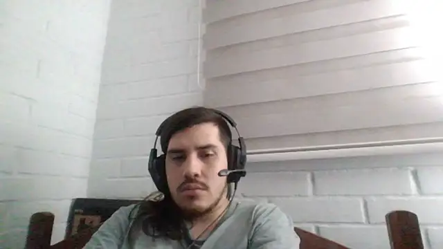 hung weeb online show from 02/16/25, 01:47