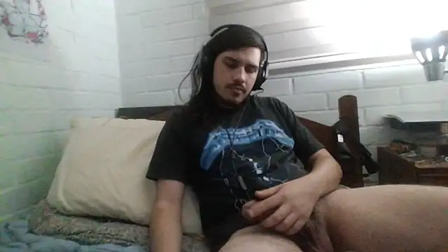 Snapshot of hung_weeb chatting on 03/02/25, 04:28 hung weeb online show from 03/02/25, 04:28