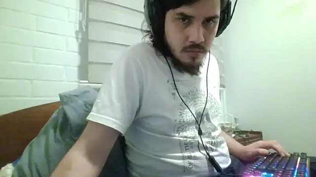 hung weeb online show from 08/04/26, 02:37