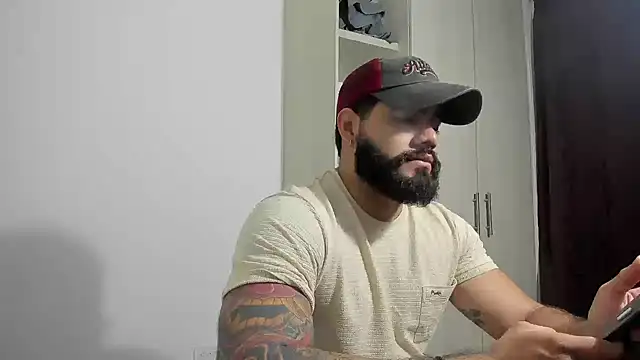 Snapshot of _Coddygold_ chatting on 10/18/25, 10:49  Coddygold  online show from 10/18/25, 10:49