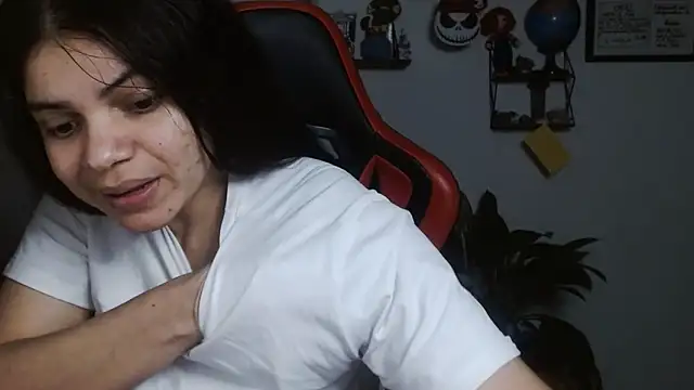 Nikkykora15 online show from 03/20/25, 01:02