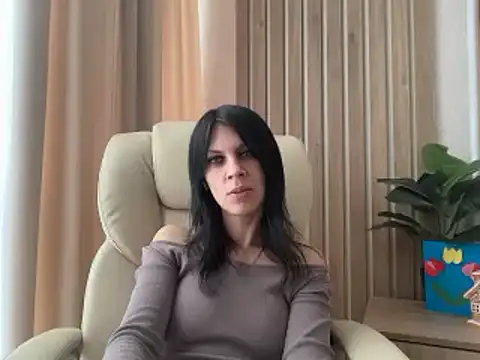 Snapshot of InjaAtHome chatting on 04/01/26, 01:41 InjaAtHome online show from 04/01/26, 01:41