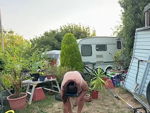 livespanishcouple online show from 07/23/26, 07:56