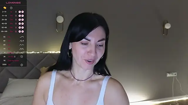 Mary love16 online show from 11/21/25, 07:51