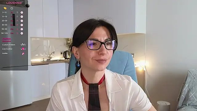 Mary love16 online show from 05/15/26, 08:21