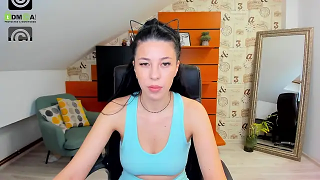 EmillyTaylor online show from 02/04/25, 04:26