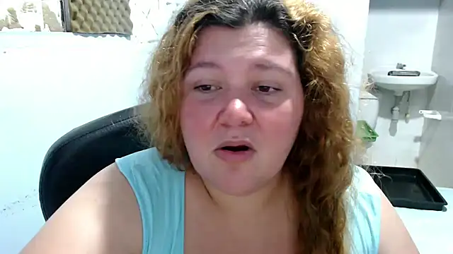 squirt322bbw online show from 05/18/26, 04:07