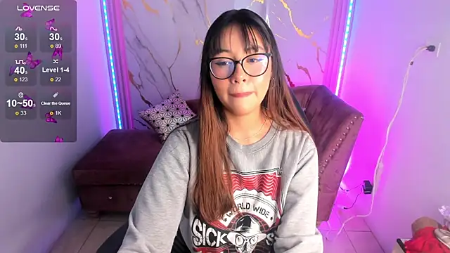 Nasha abby online show from 06/06/26, 08:35
