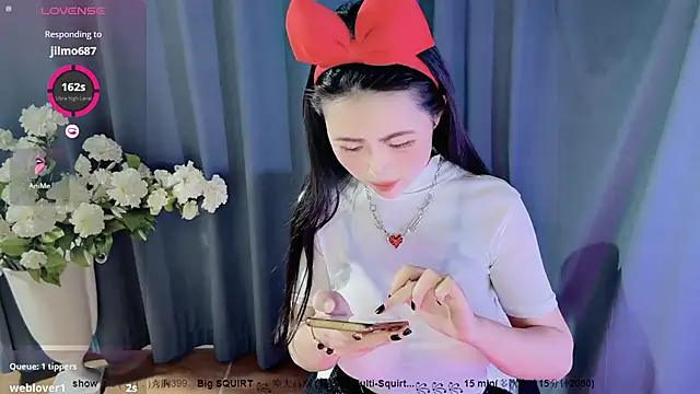 candy-yiyi online show from 12/25/24, 03:29