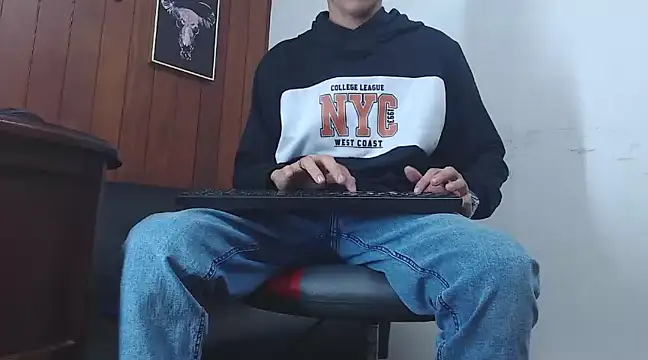 GaboReyes online show from 12/20/24, 04:53