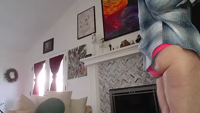 AuroraWillows online show from 02/22/25, 06:41