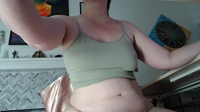AuroraWillows online show from 04/26/26, 10:57