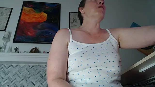 AuroraWillows online show from 07/07/26, 10:08
