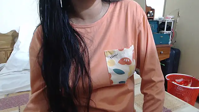 Snapshot of Beauty_Asian_Tina chatting on 01/19/26, 11:14 Beauty Asian Tina online show from 01/19/26, 11:14