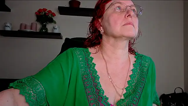 JoannaAndNeighbour online show from 06/21/26, 09:01