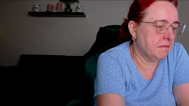 JoannaAndNeighbour online show from 06/26/26, 05:56