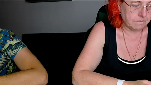 JoannaAndNeighbour online show from 07/28/26, 05:56