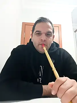 Snapshot of canakbulak00 chatting on 02/08/25, 10:29 canakbulak00 online show from 02/08/25, 10:29