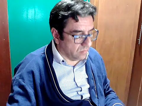 Snapshot of FernandoReuterG chatting on 10/23/25, 12:54 FernandoReuterG online show from 10/23/25, 12:54