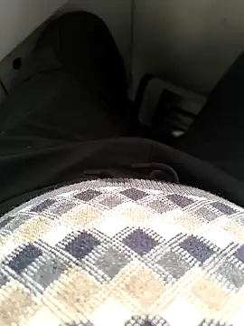 Snapshot of handsometurkish chatting on 01/10/25, 12:15 handsometurkish online show from 01/10/25, 12:15