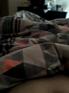 Snapshot of handsometurkish chatting on 11/14/25, 02:05 handsometurkish online show from 11/14/25, 02:05