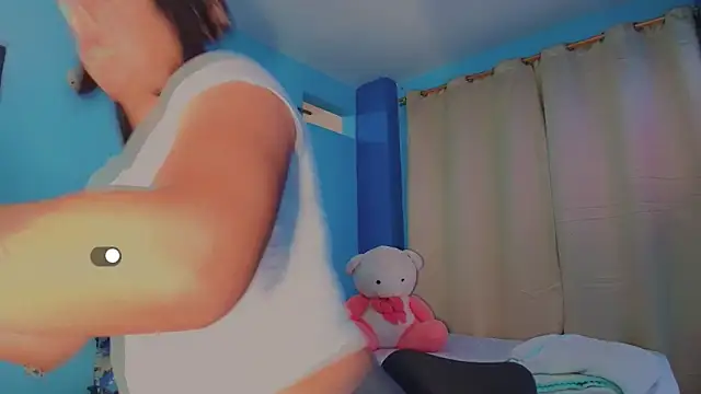 Snapshot of catalinabrawn1 chatting on 04/07/26, 09:59 catalinabrawn1 online show from 04/07/26, 09:59