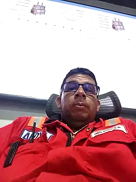 El-reyleon online show from 03/25/26, 08:53