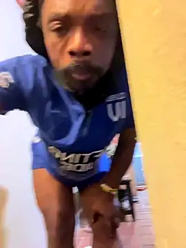 Snapshot of Princedrey3 chatting on 10/22/25, 04:24 Princedrey3 online show from 10/22/25, 04:24