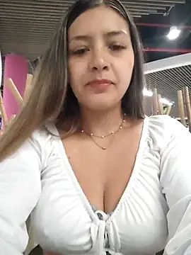 alana 69 online show from 02/14/25, 03:26