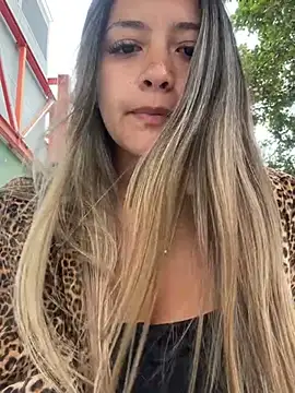 alana 69 online show from 03/05/25, 08:00